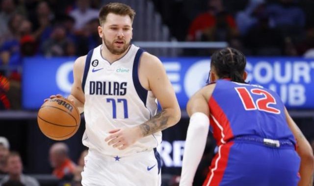 华体会官网入口-东契奇35分再成空砍 罚球与篮板将独行侠拖入深渊