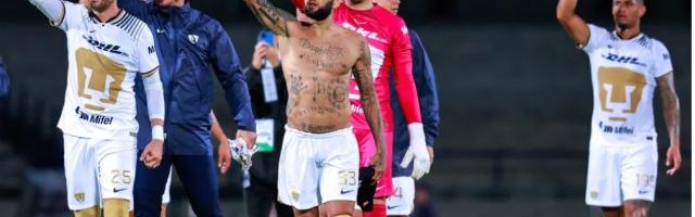 墨超第9战迎首胜 阿尔维斯老当益壮 每场跑11公里