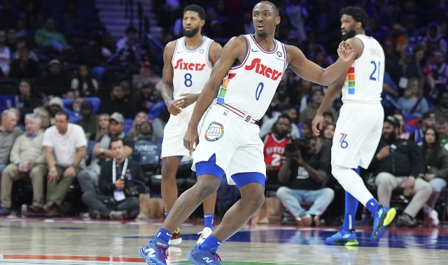 76人VS猛龙首发：马克西&amp;VJ&amp;乔治&amp;恩比德出战 英格拉姆伤愈复出